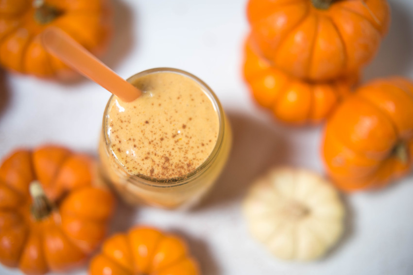 Pumpkin Snickerdoodle Protein Smoothie (3)